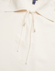GANT - RELAXED POPVER TUNIC - marškinių tipo suknelės - eggshell - 2
