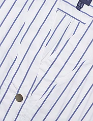 GANT - RELAXED POPOVER STRIPED SHIRT - långärmade skjortor - white - 2
