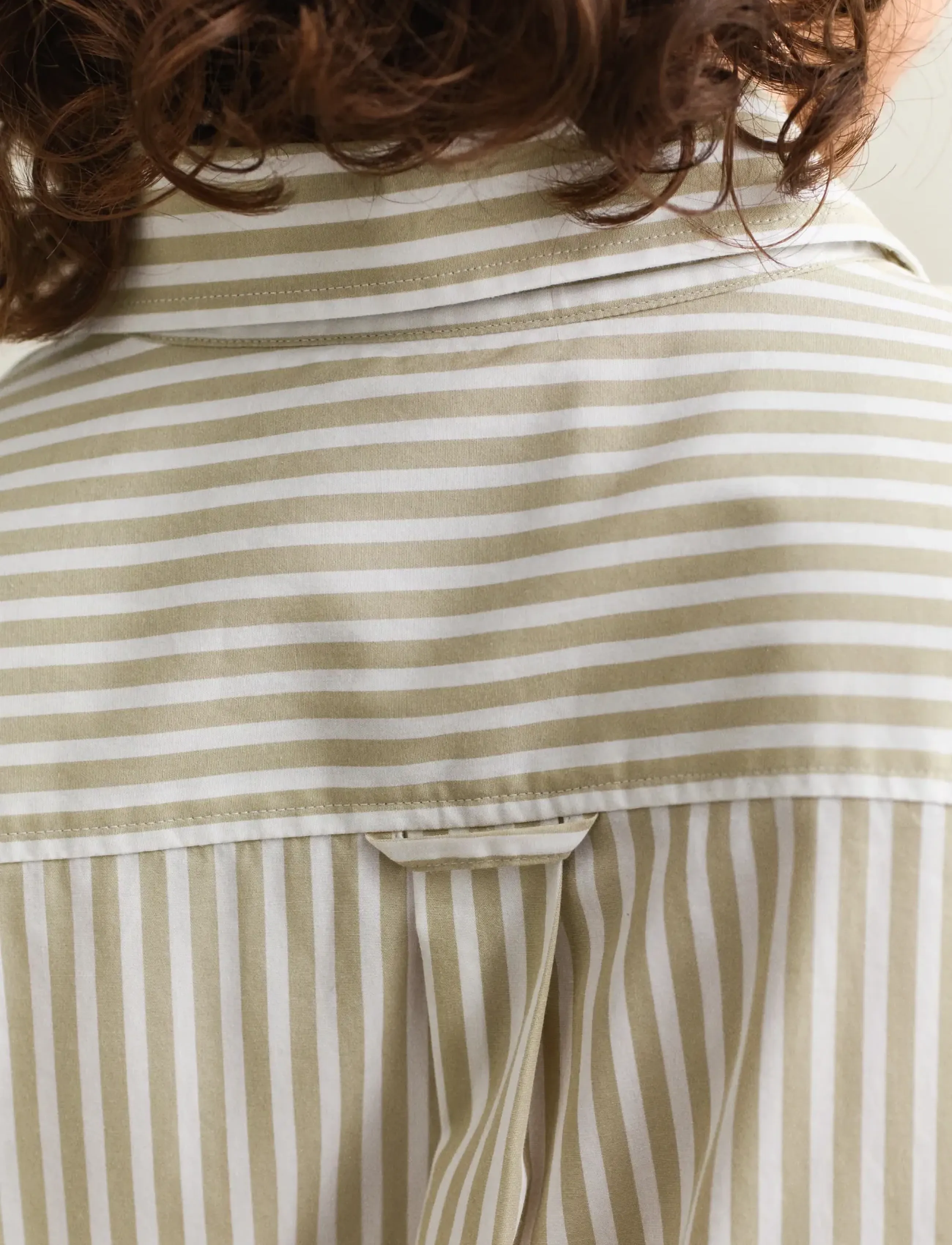 Gant - REG CLASSIC POPLIN STRIPED SHIRT - langærmede skjorter - country beige - 3