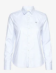 GANT - SLIM STRETCH OXFORD STRIPED SHIRT - koszule z długimi rękawami - light blue - 0