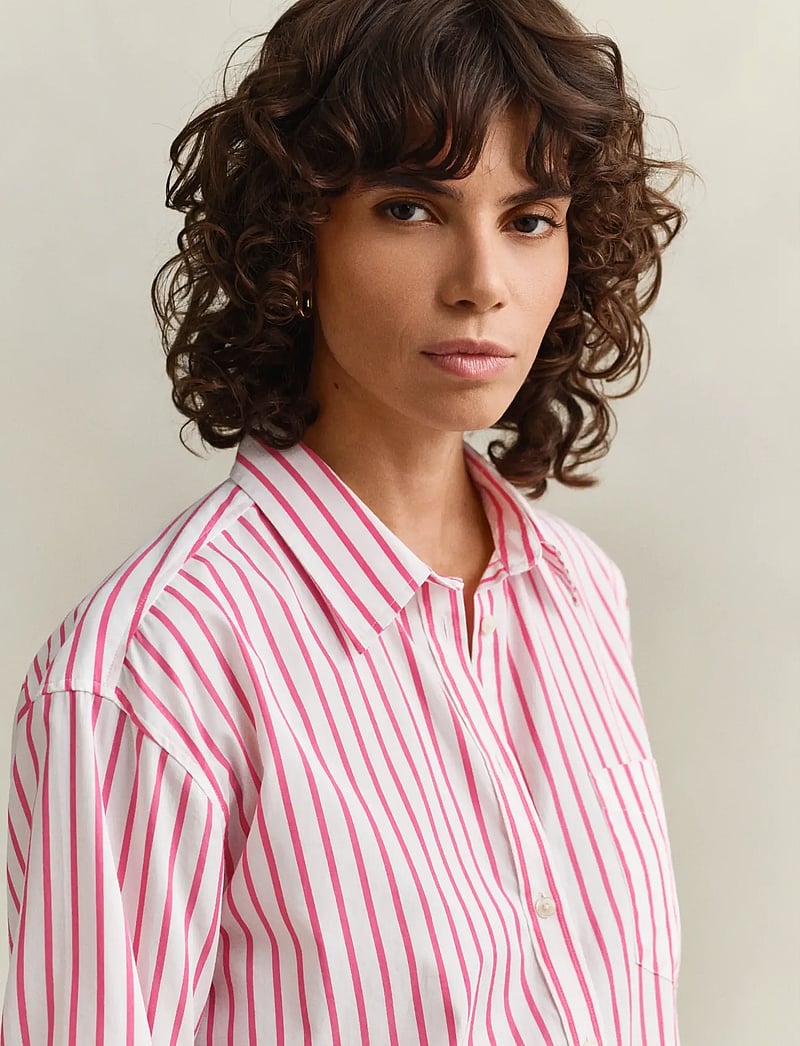 GANT - REL CLASSIC POPLIN STRIPED SHIRT - langärmlige hemden - bright fuschia - 3