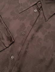 GANT - RELAXED LACE JACQUARD SHIRT - långärmade skjortor - rich brown - 2