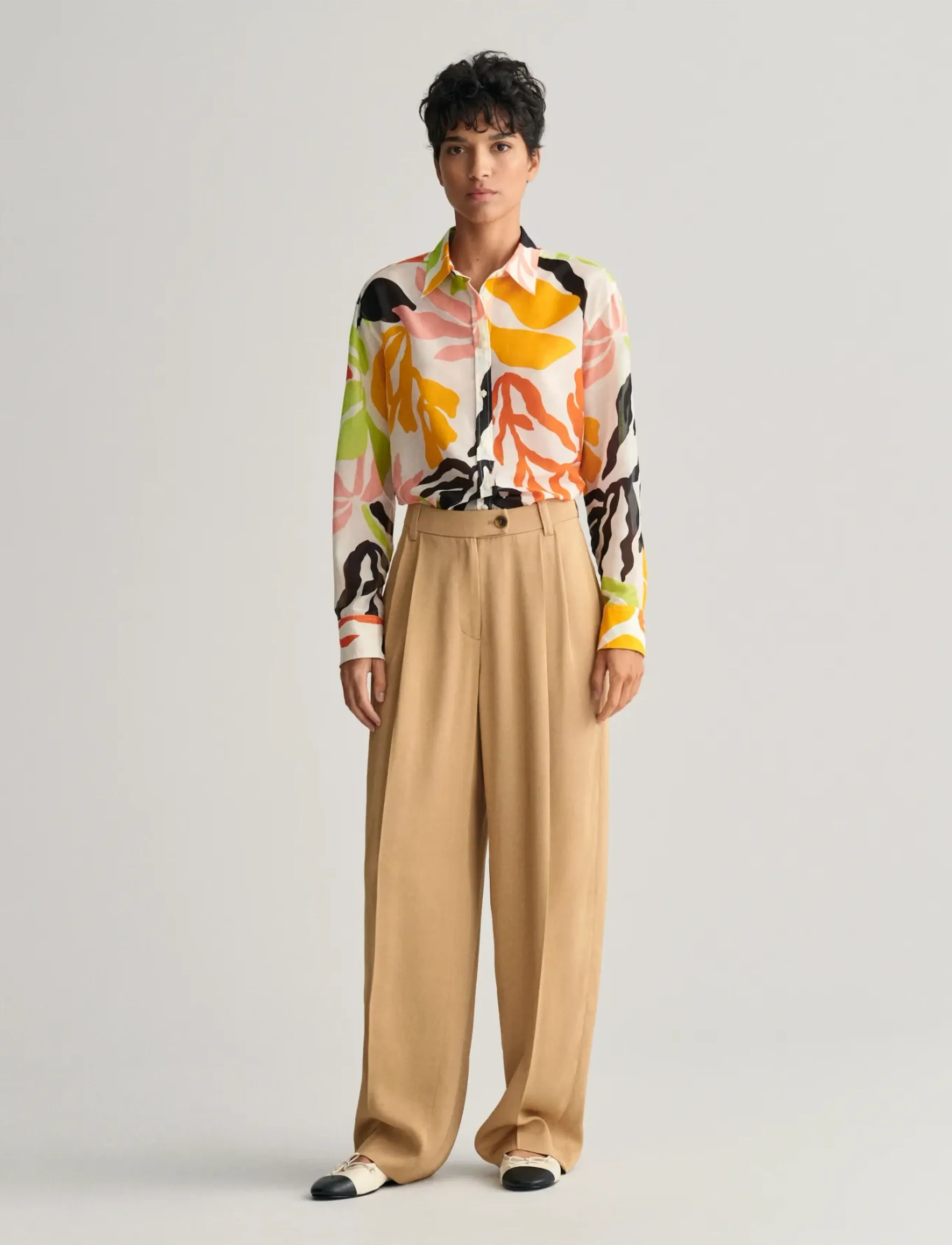 Gant - REL PALM PRINT COT SILK SHIRT - long-sleeved shirts - medal yellow - 5