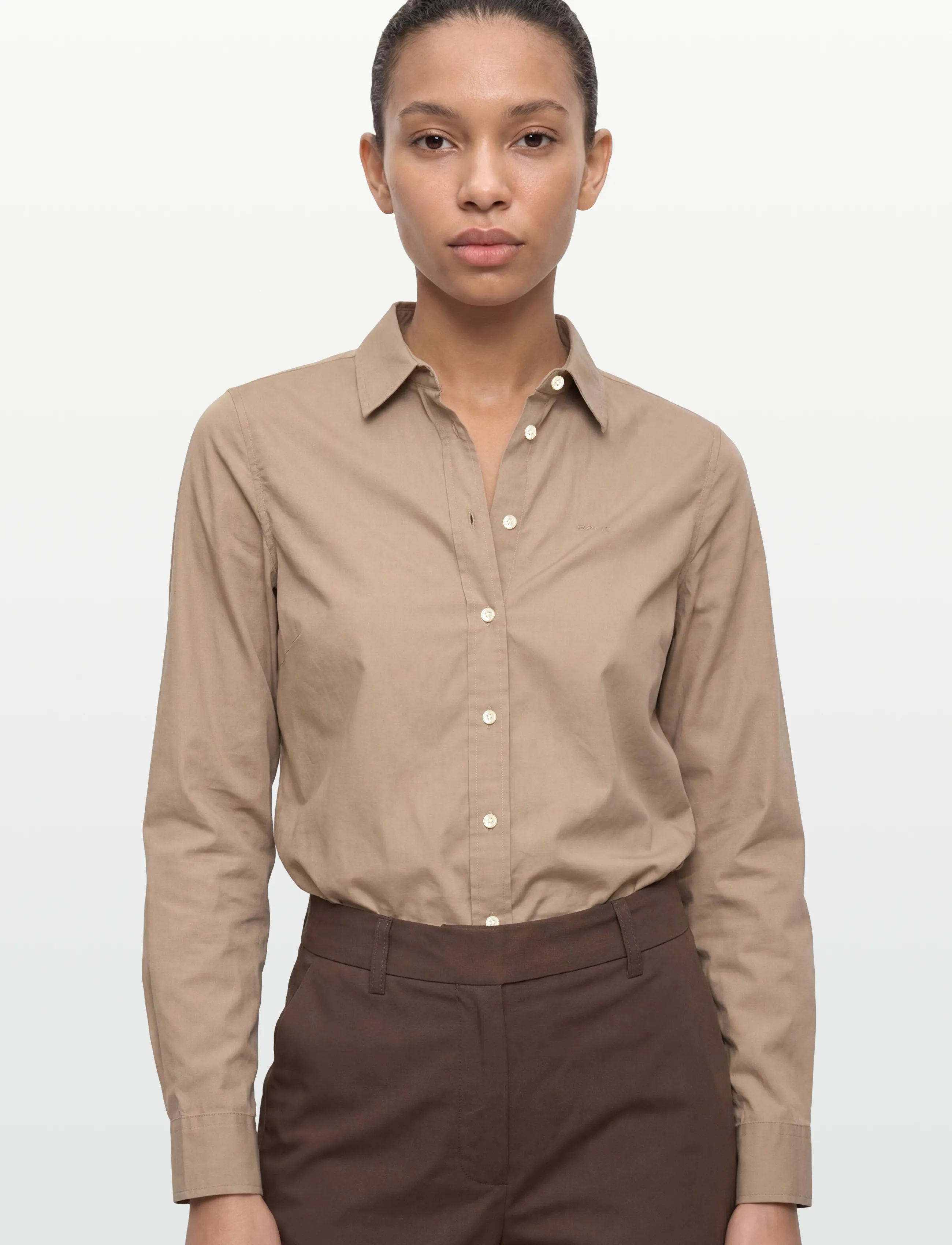 Gant - REG CLASSIC POPLIN SHIRT - långärmade skjortor - taupe beige - 3