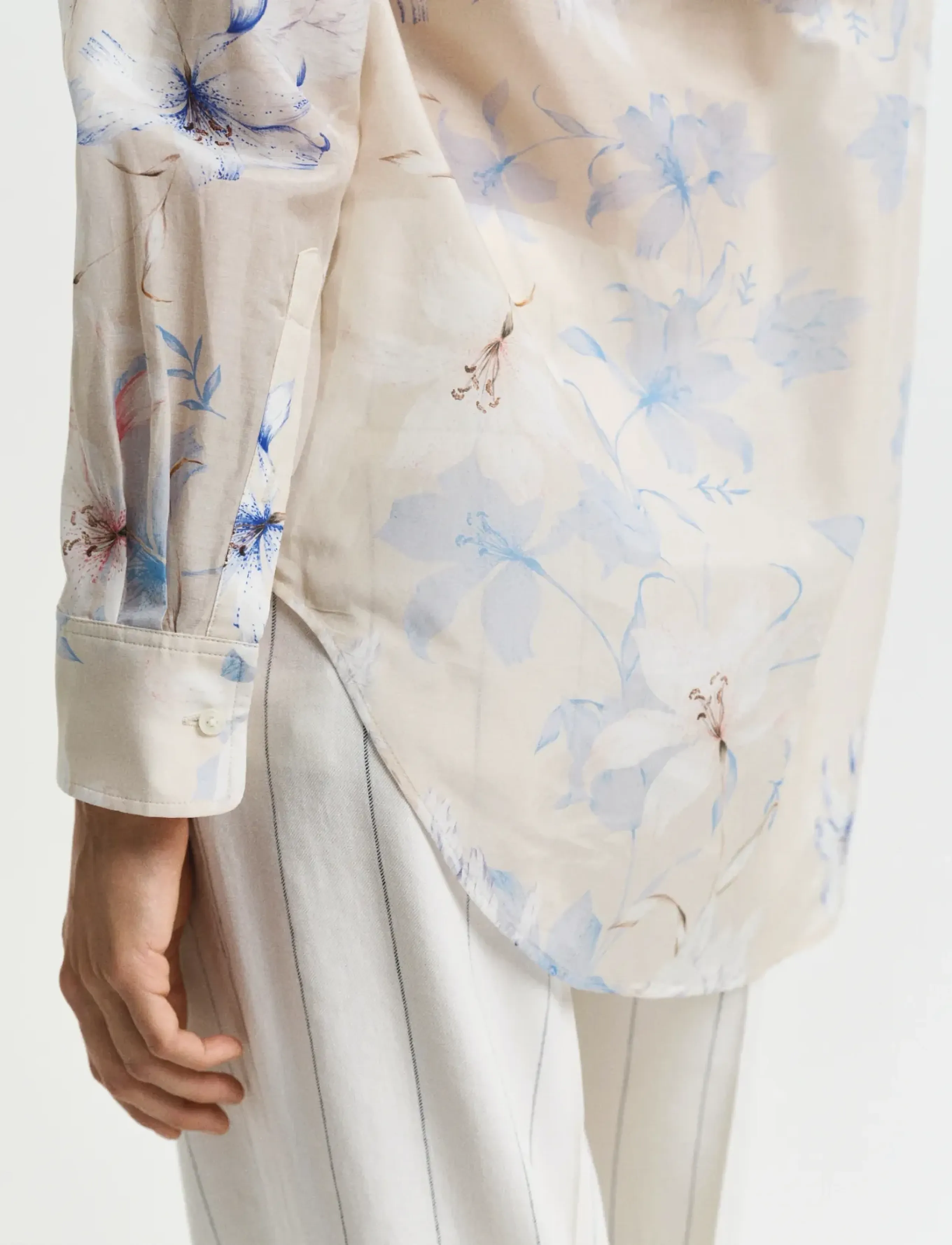 Gant - REL FLORAL PRINT COT SILK SHIRT - krekli ar garām piedurknēm - putty - 3