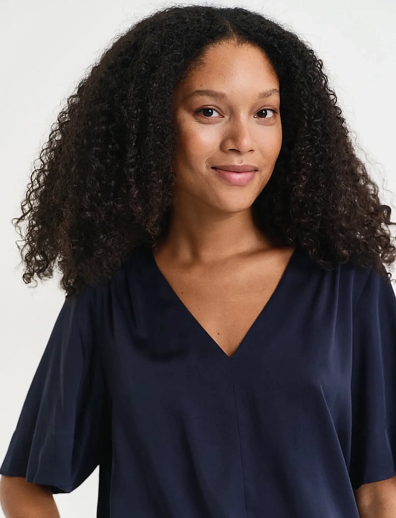 GANT - SS BLOUSE - kurzämlige blusen - evening blue - 4