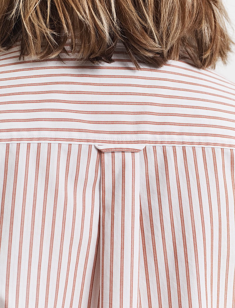 GANT - REG CLASSIC POPLIN STRIPED SHIRT - langärmlige hemden - salmon - 4