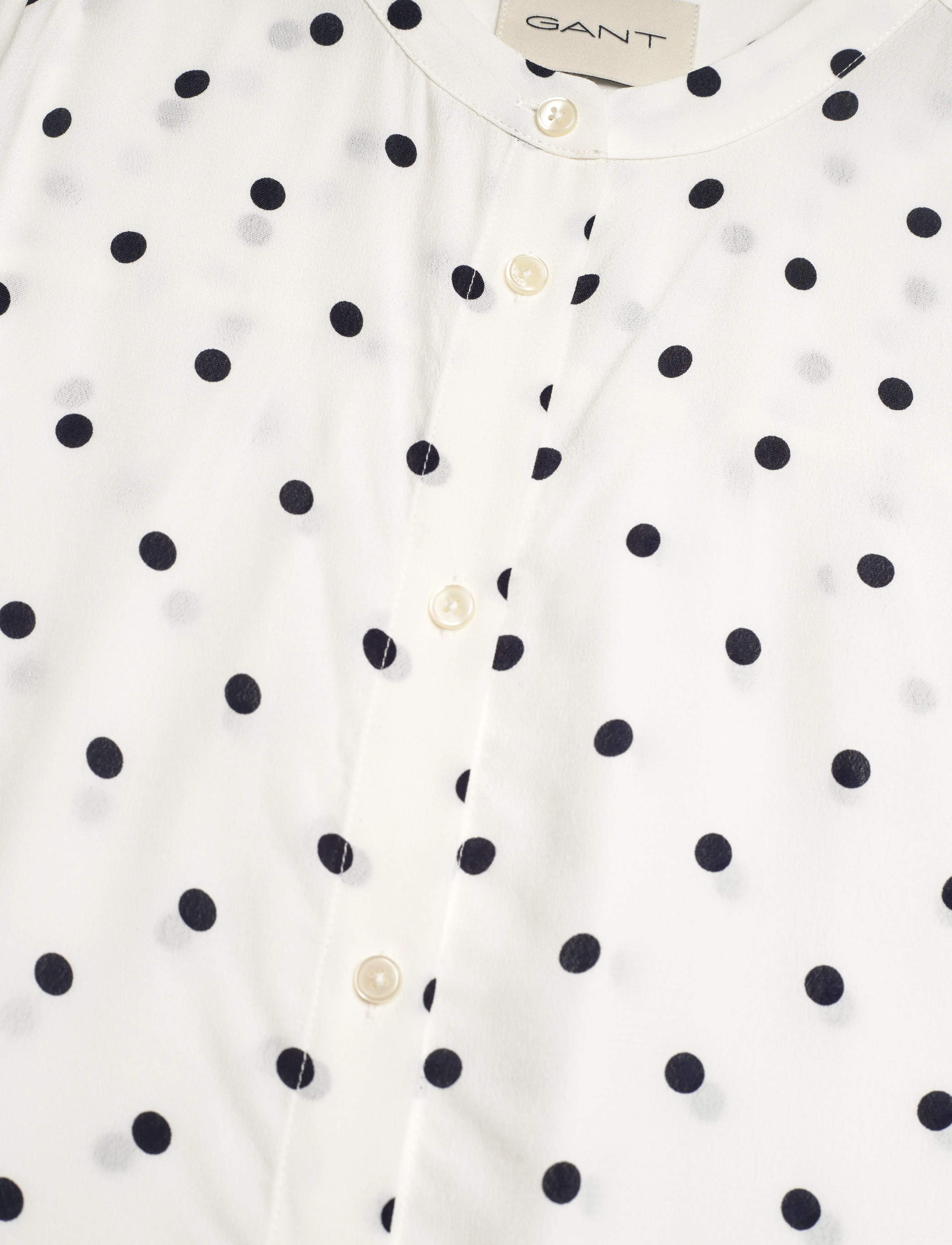 Gant - REG DOT PRINT BLOUSE - kortærmede bluser - eggshell - 2