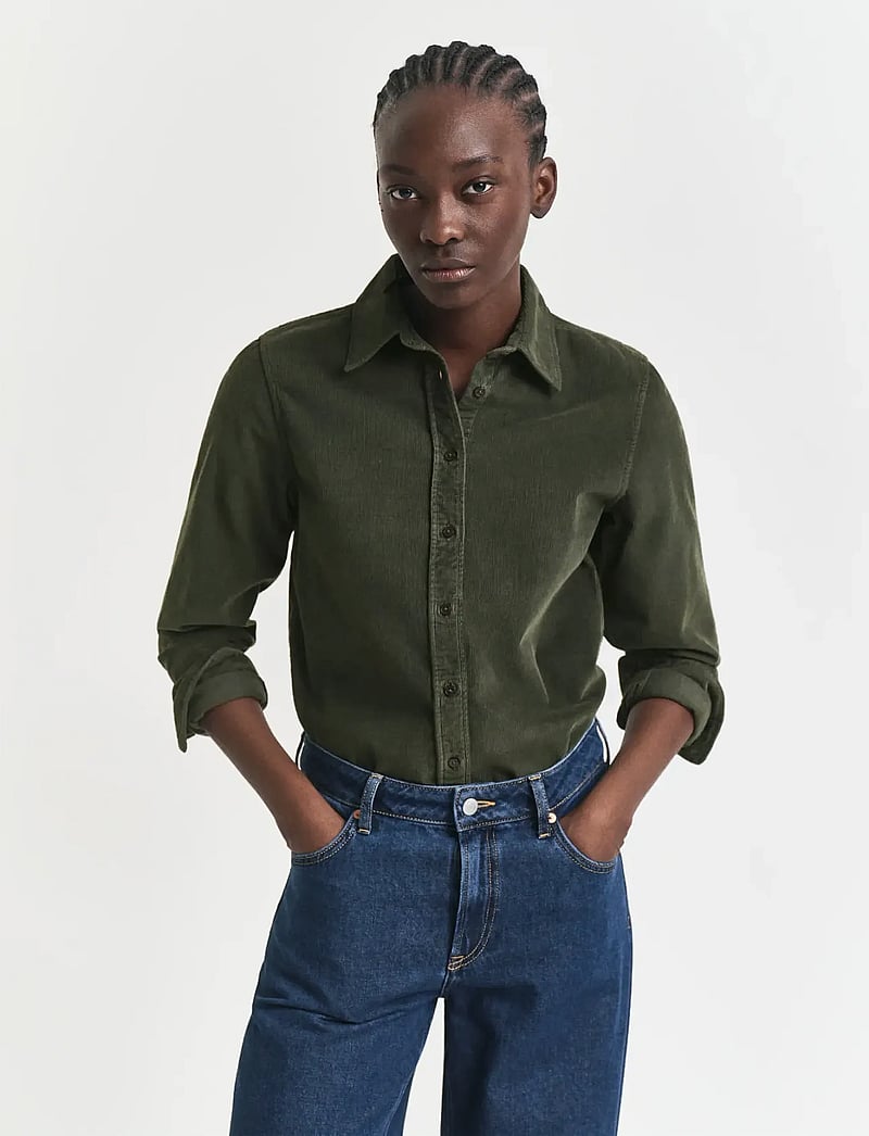 GANT - REG CORD SHIRT - långärmade skjortor - dark moss green - 0