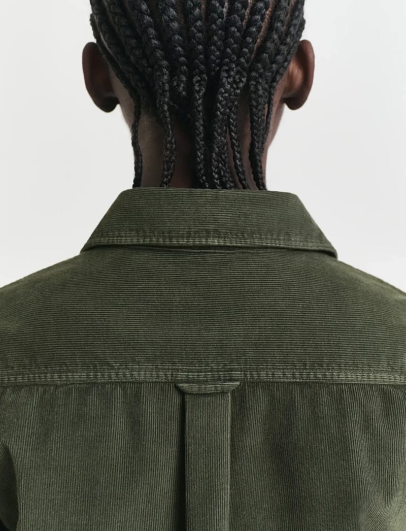 GANT - REG CORD SHIRT - långärmade skjortor - dark moss green - 3