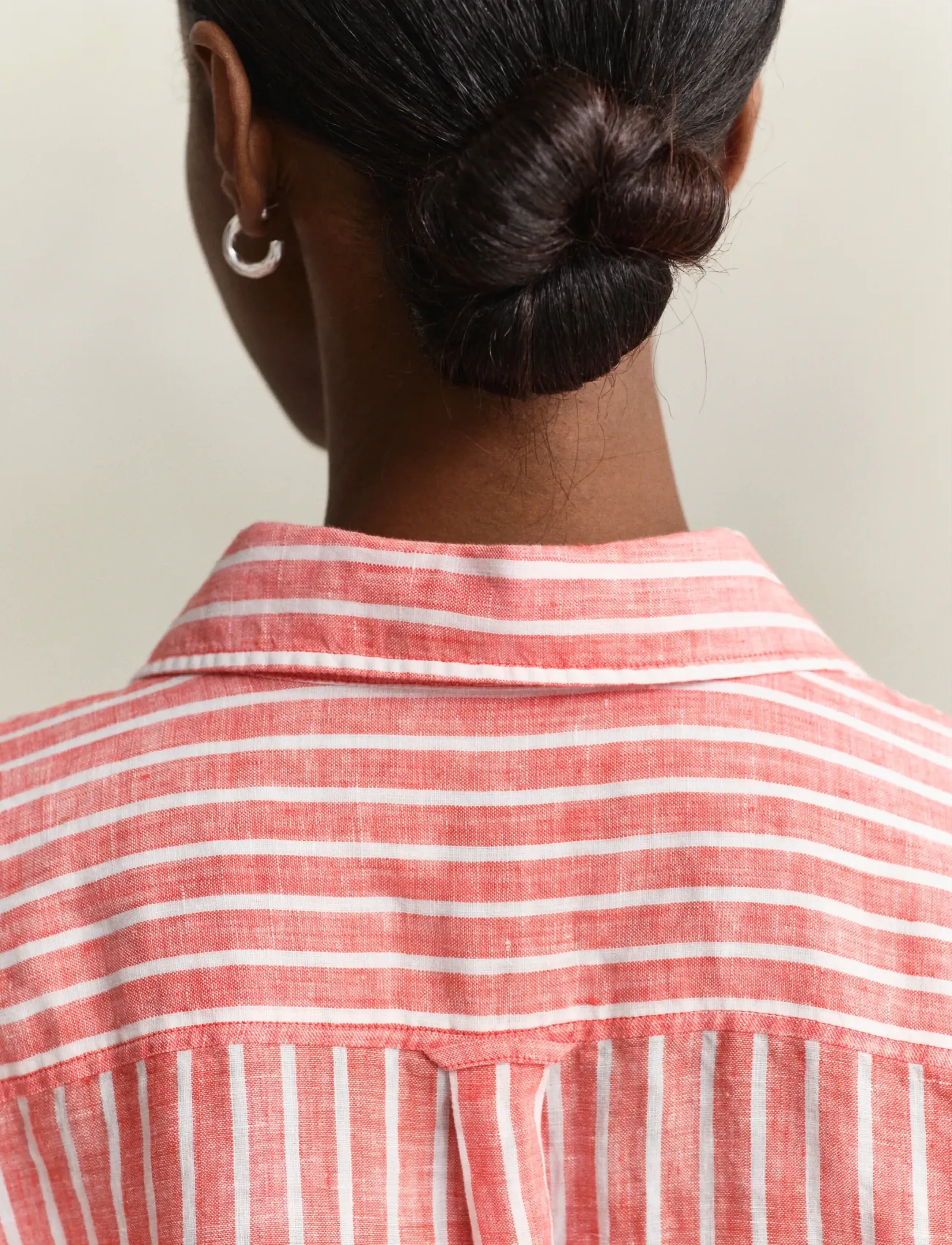 Gant - REL STRIPED LINEN LS SHIRT - langærmede skjorter - perfect red - 4