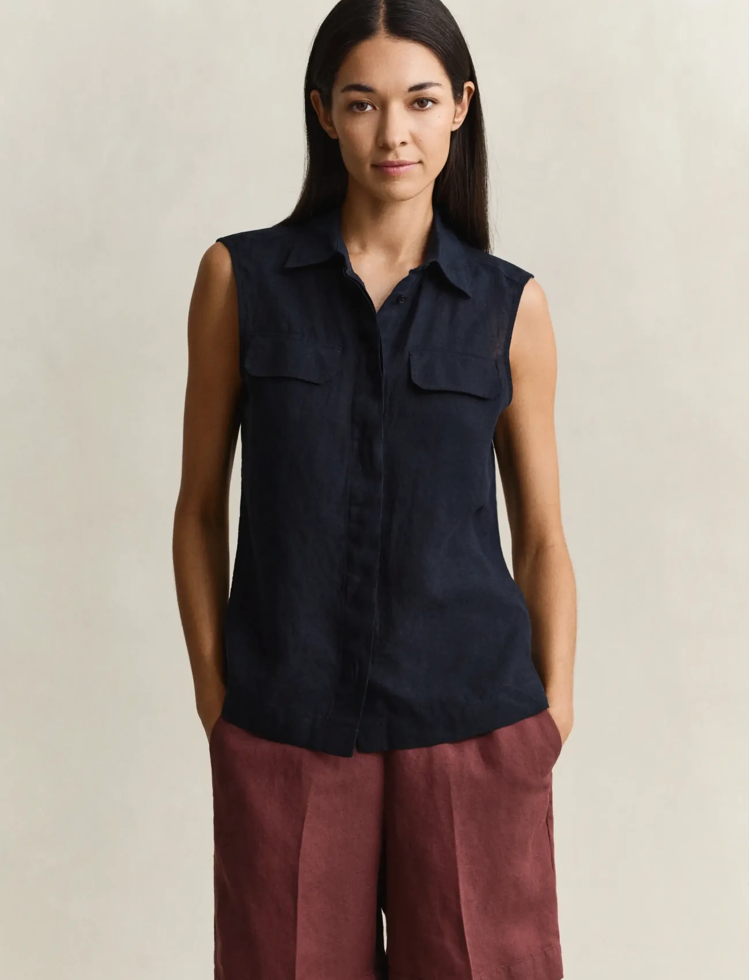 Gant LINEN SLEEVELESS SHIRT - Sleeveless blouses - BLACK / black