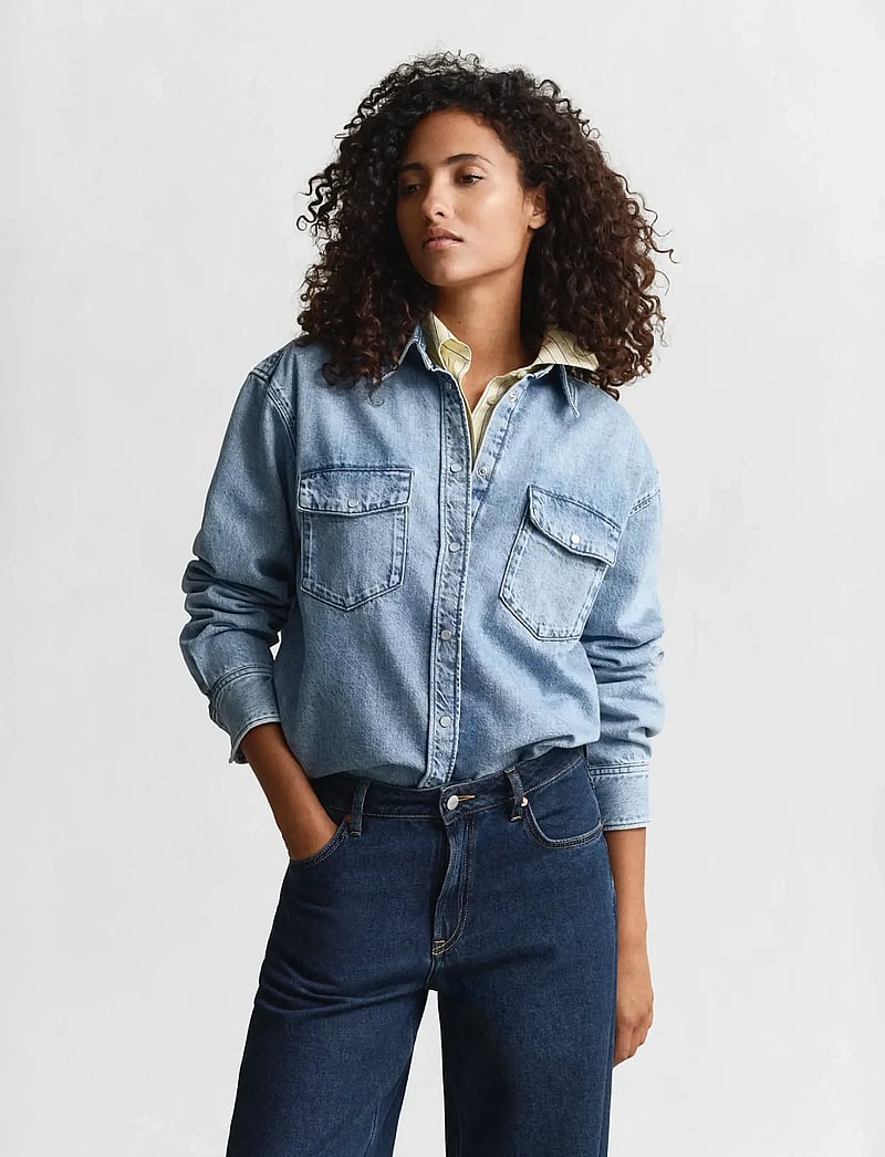 GANT - REL DENIM POCKET LS SHIRT - jeansskjortor - mid blue worn in - 0