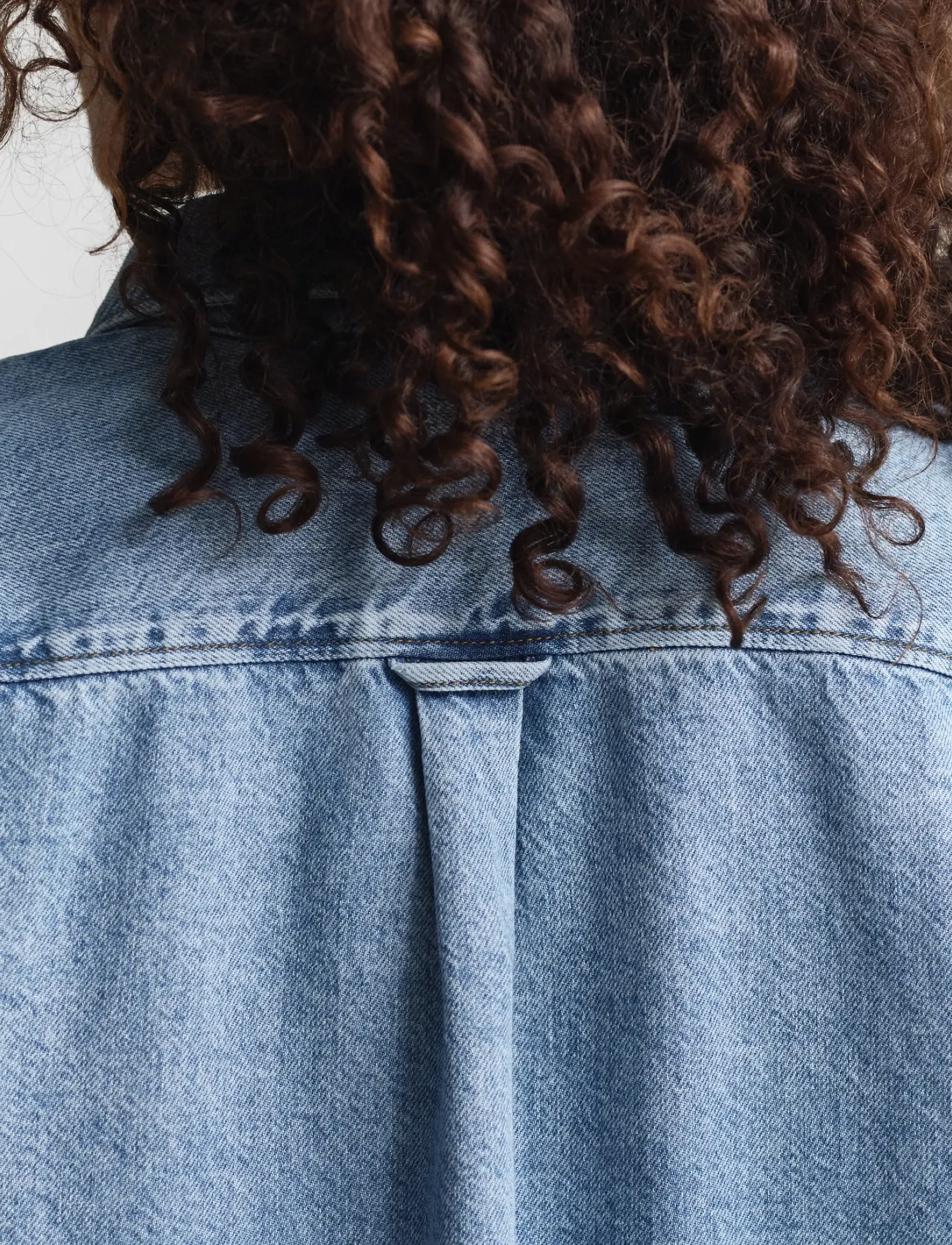 Gant - REL DENIM POCKET LS SHIRT - denimskjorter - mid blue worn in - 3