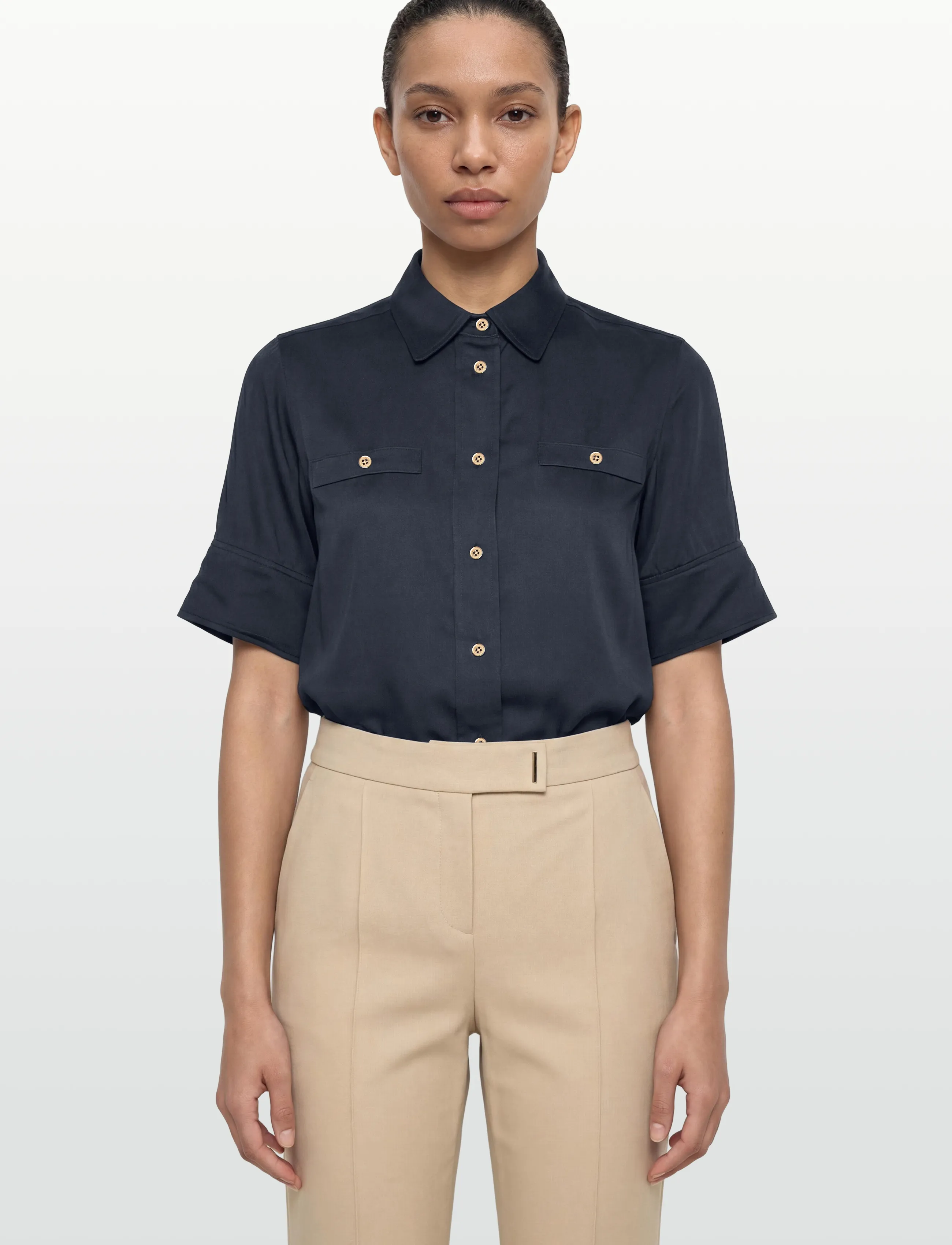 Gant - REG FLUID SS SHIRT BLOUSE - kortærmede bluser - evening blue - 3
