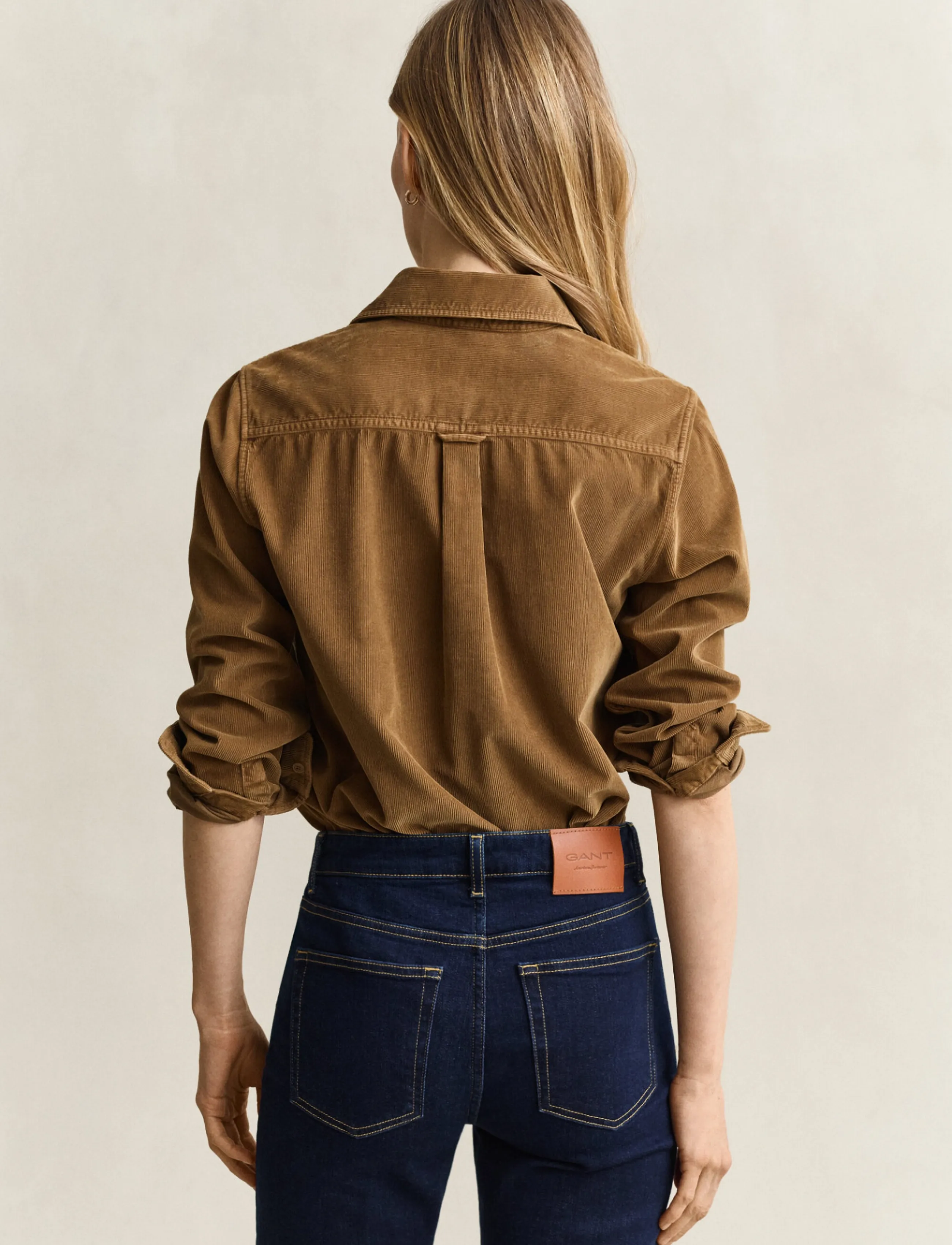 Gant - REG CORDROY SHIRT - long-sleeved shirts - warm khaki - 2