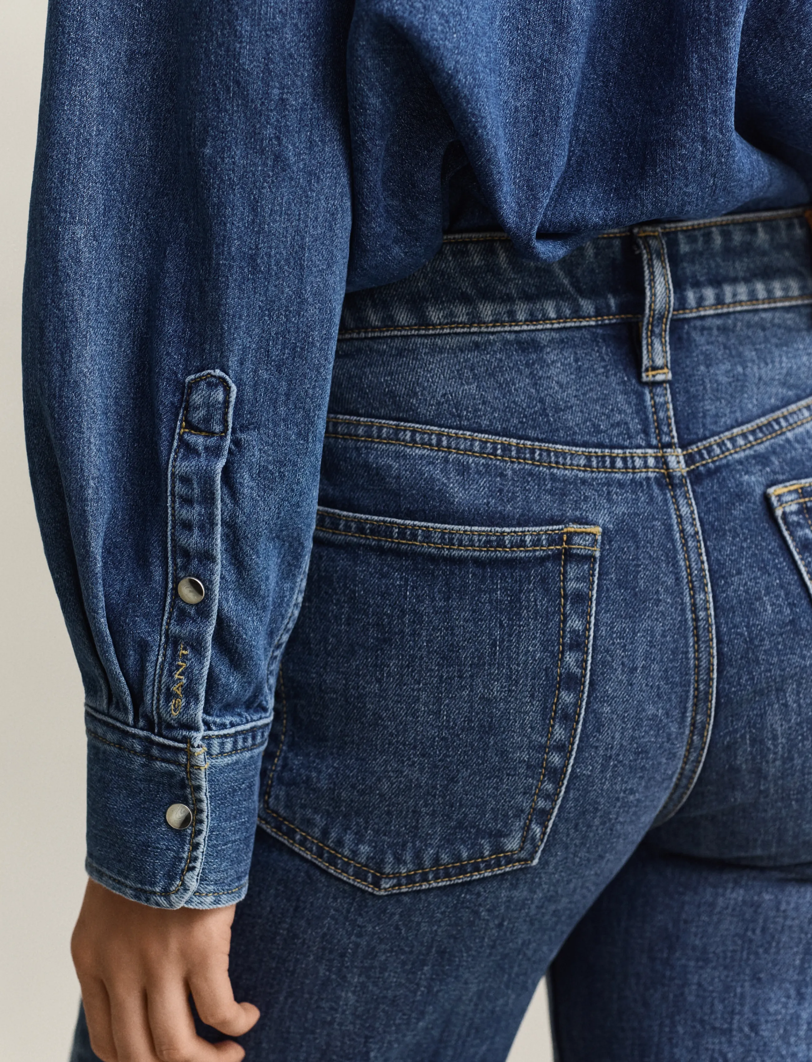 Gant - REL DENIM RANGER SHIRT - denimskjorter - mid blue worn in - 5