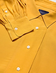 GANT - D2. DRAPY PUFF SLEEVE SHIRT - long-sleeved shirts - honey gold - 2