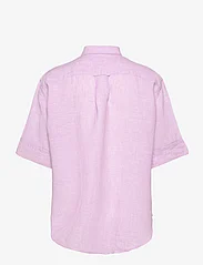 GANT - REL SS LINEN CHAMBRAY SHIRT - koszule lniane - crocus purple - 1