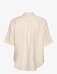 GANT - REL SS LINEN CHAMBRAY SHIRT - lininiai marškiniai - desert beige - 1