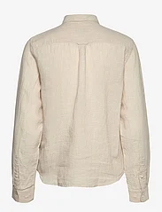 GANT - REG LINEN CHAMBRAY SHIRT - lininiai marškiniai - desert beige - 1