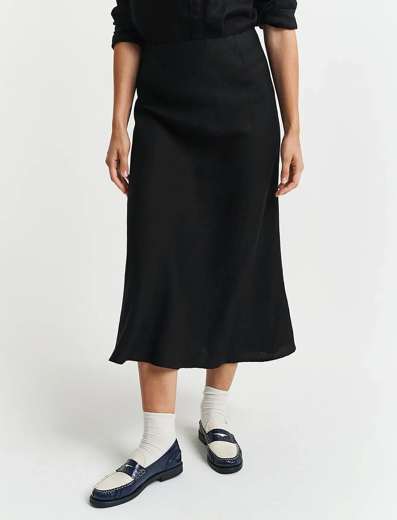 GANT - LINEN BLEND SKIRT - midi-röcke - black - 4