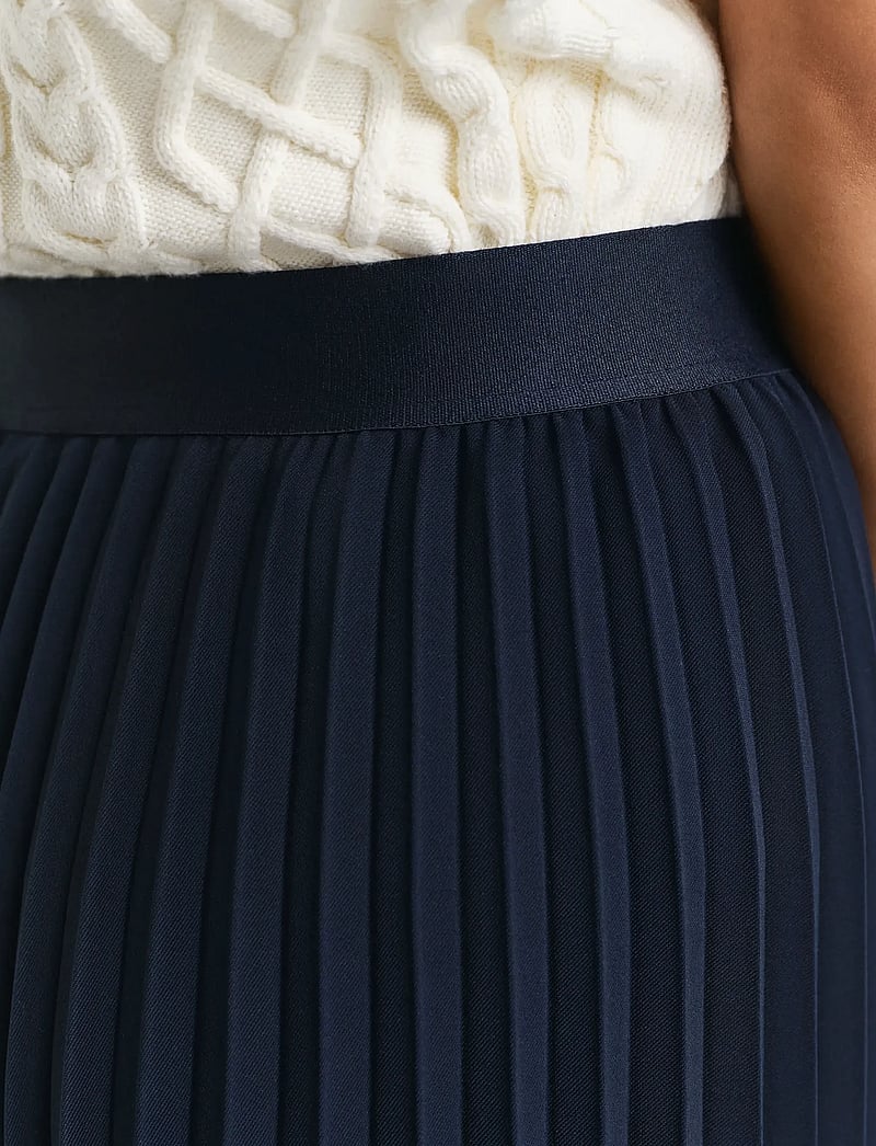 GANT - MIDI PLEATED SKIRT - midi nederdele - evening blue - 4