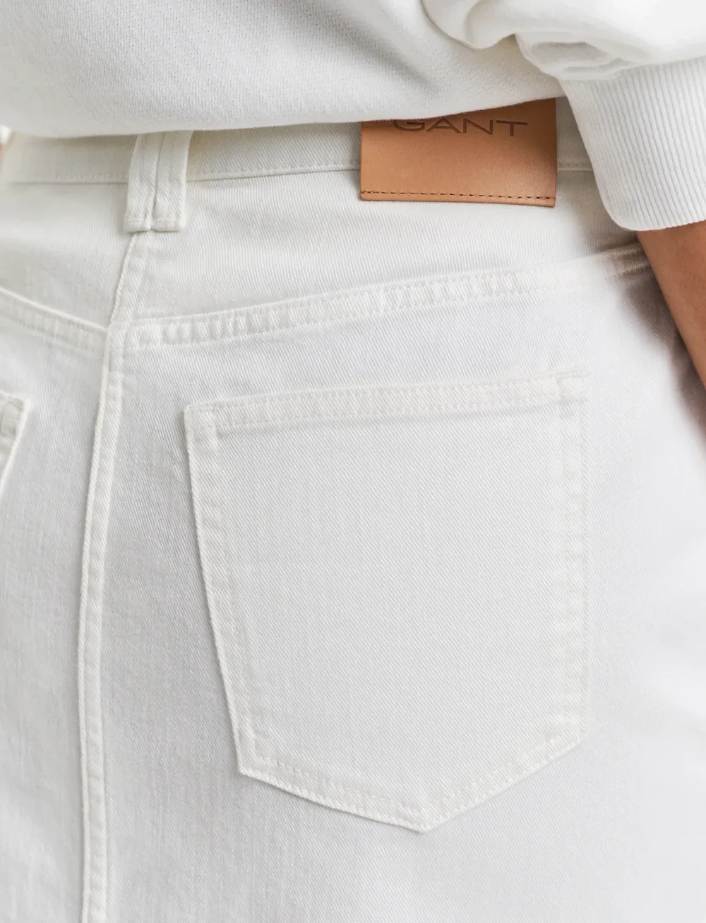 GANT - MIDI WHITE DENIM SKIRT - denimnederdele - eggshell - 4