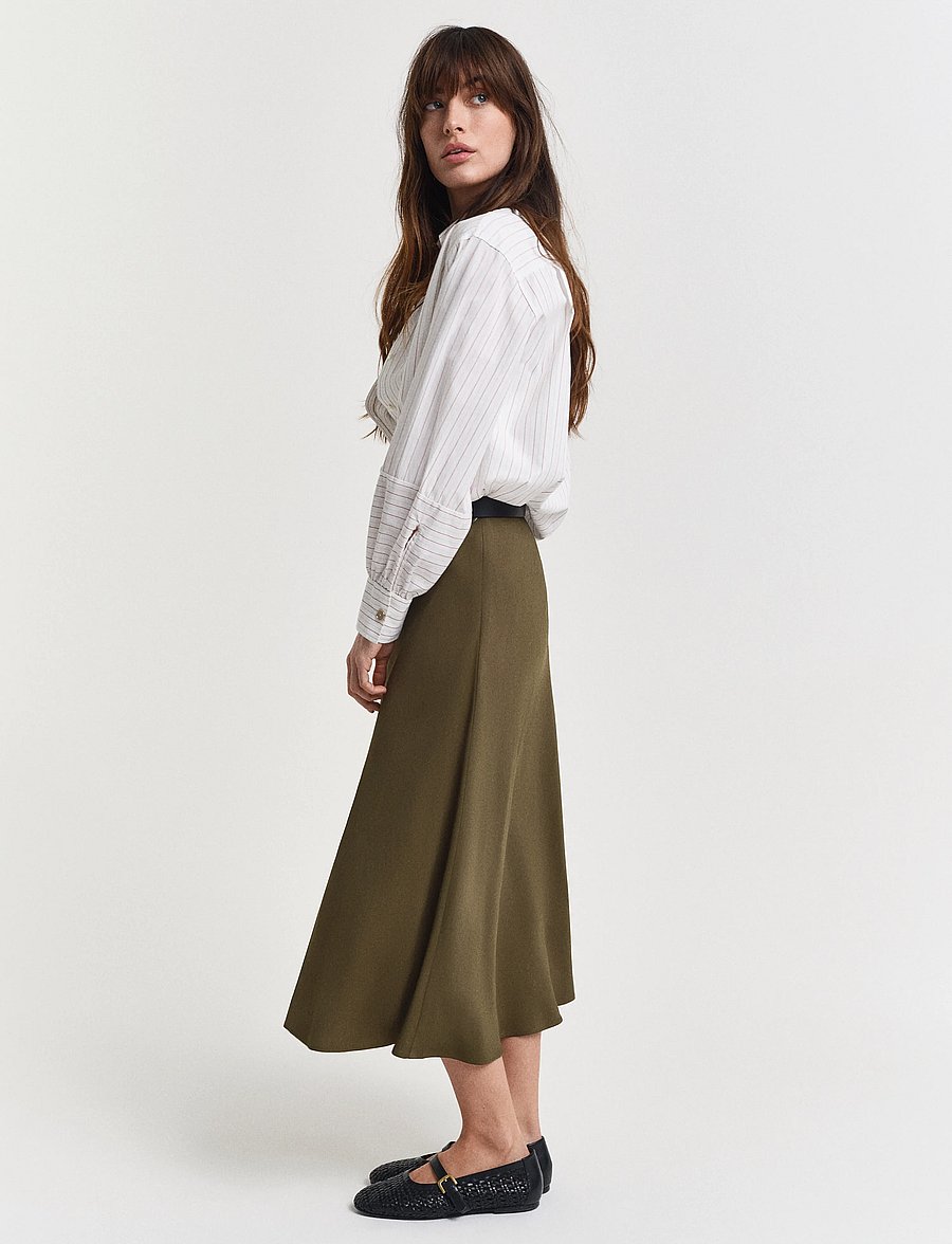Gant - FLUID MIDI SKIRT - midi-röcke - moss green - 3