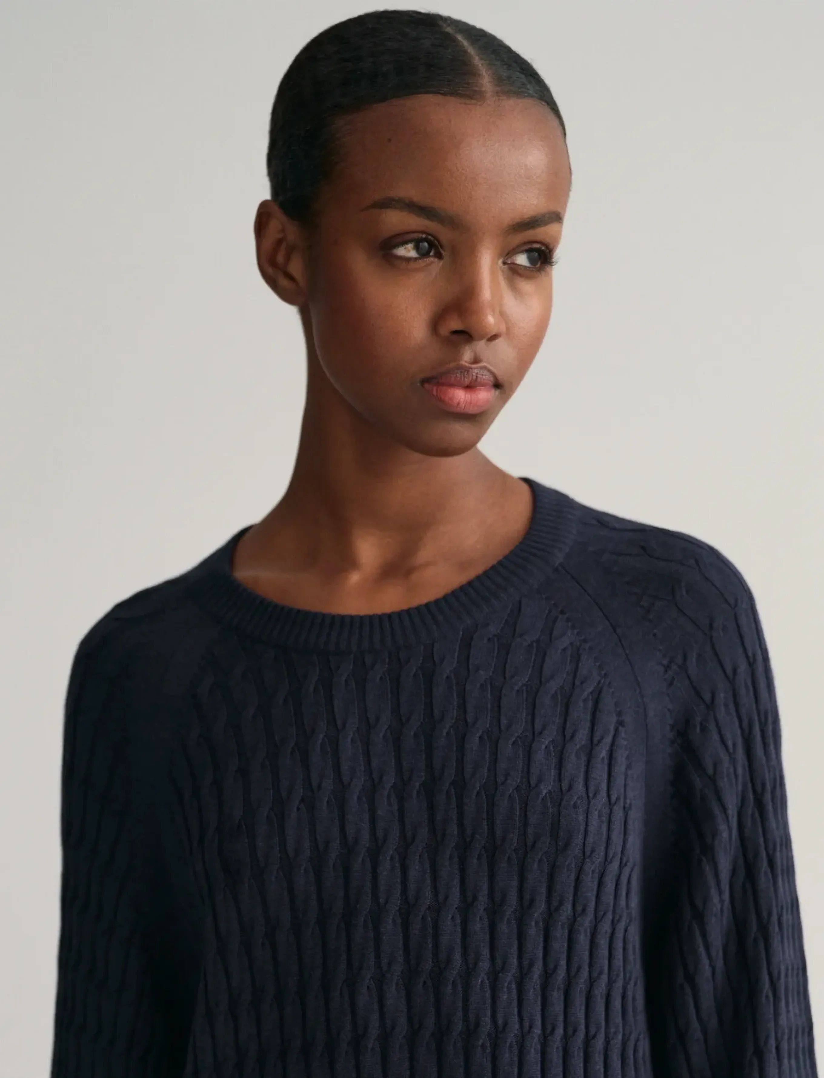 GANT - CABLE C-NECK DRESS - evening blue - 4