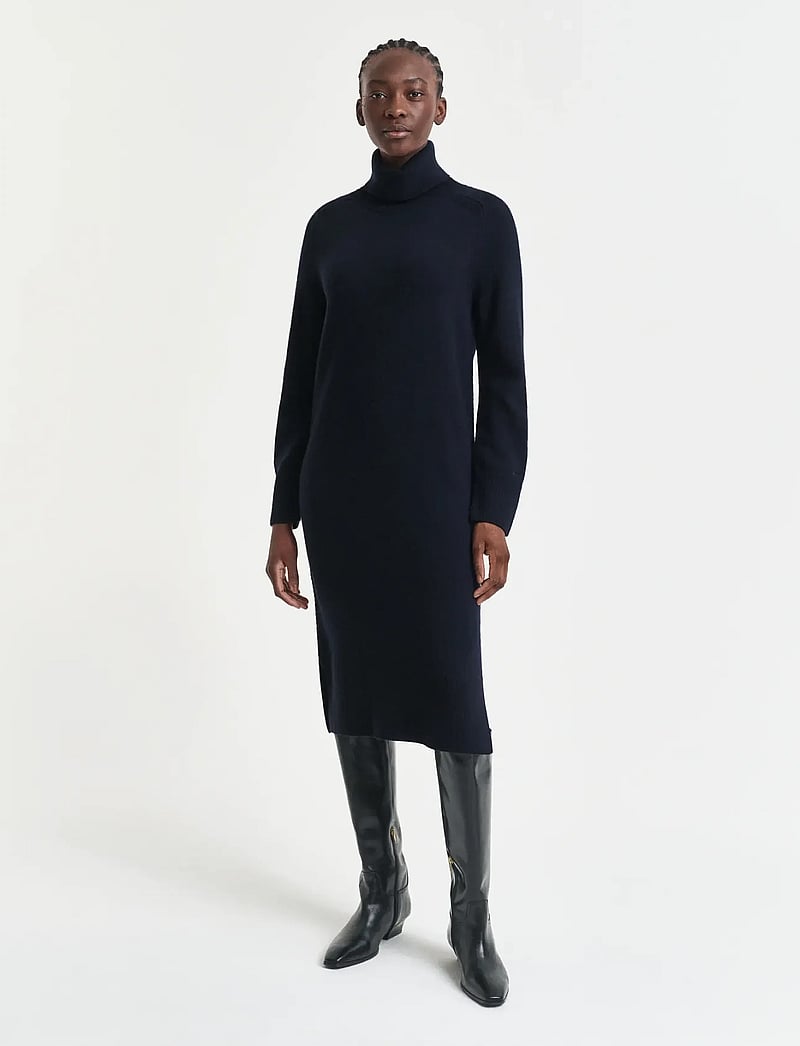 GANT - DETAIL TURTLENECK DRESS - cashmere - evening blue - 0