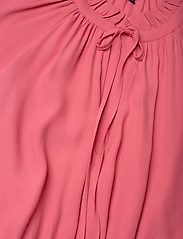 GANT - D1. V-NECK DRESS - lyhyet mekot - blush pink - 2