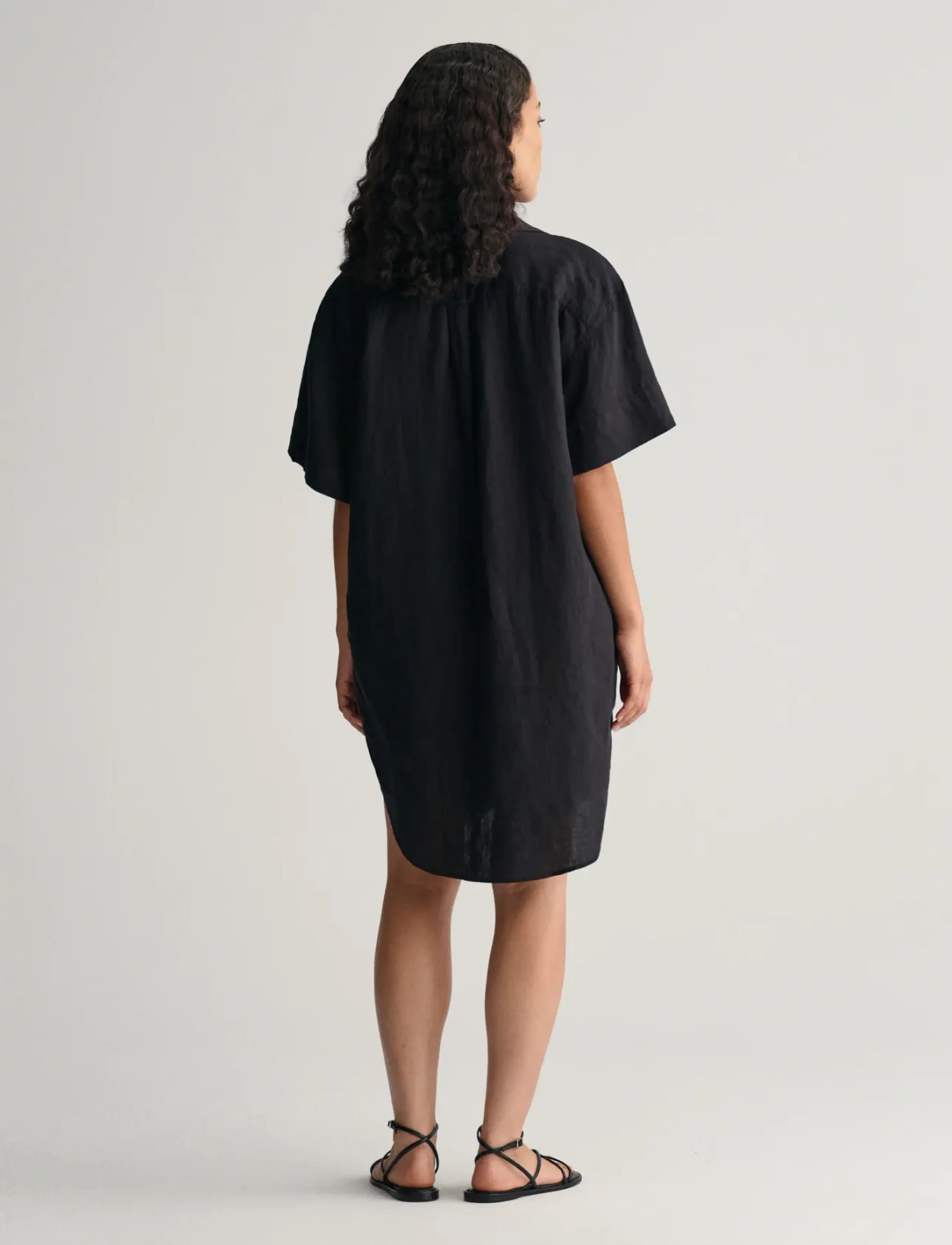 Gant - REL SS LINEN CAFTAN - tuunikad - ebony black - 3