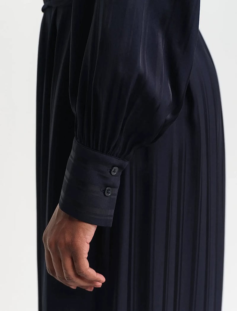 GANT - RELAXED SATIN STRIPE SHIRT DRESS - skjortklänningar - black - 4