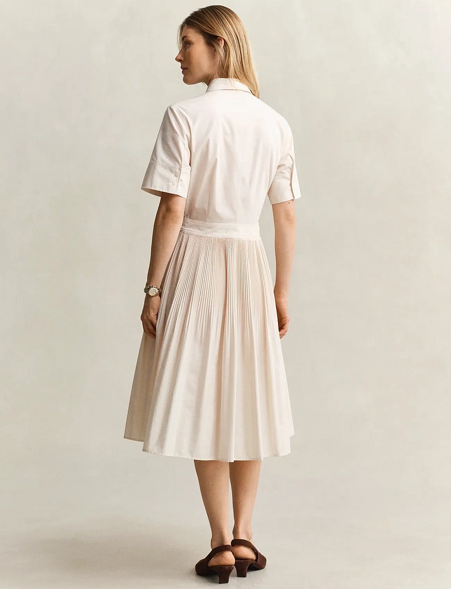 Gant - CTN PLEATED SS SHIRT DRESS - skjortekjoler - creamed white - 2