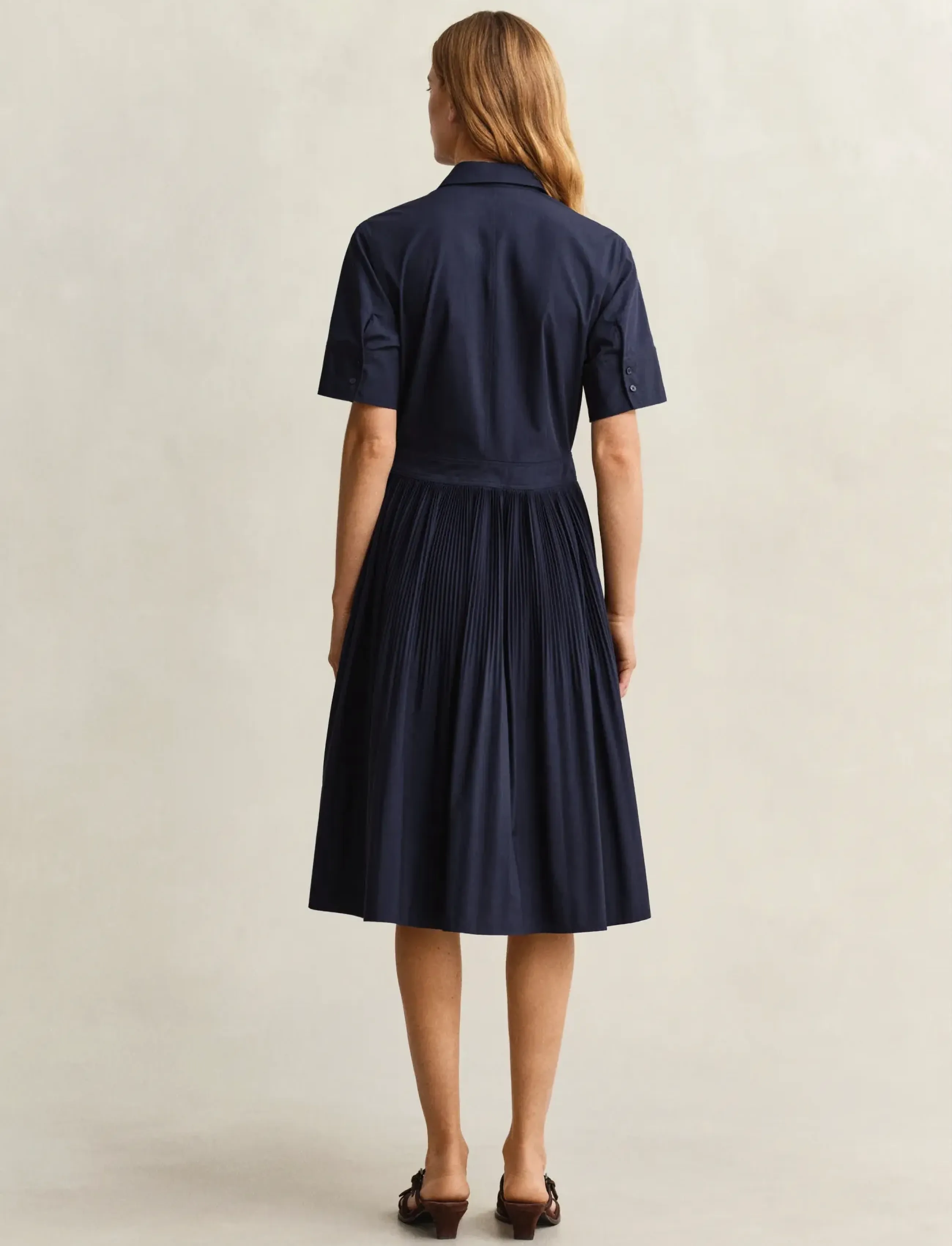 Gant - CTN PLEATED SS SHIRT DRESS - robes chemises - evening blue - 2