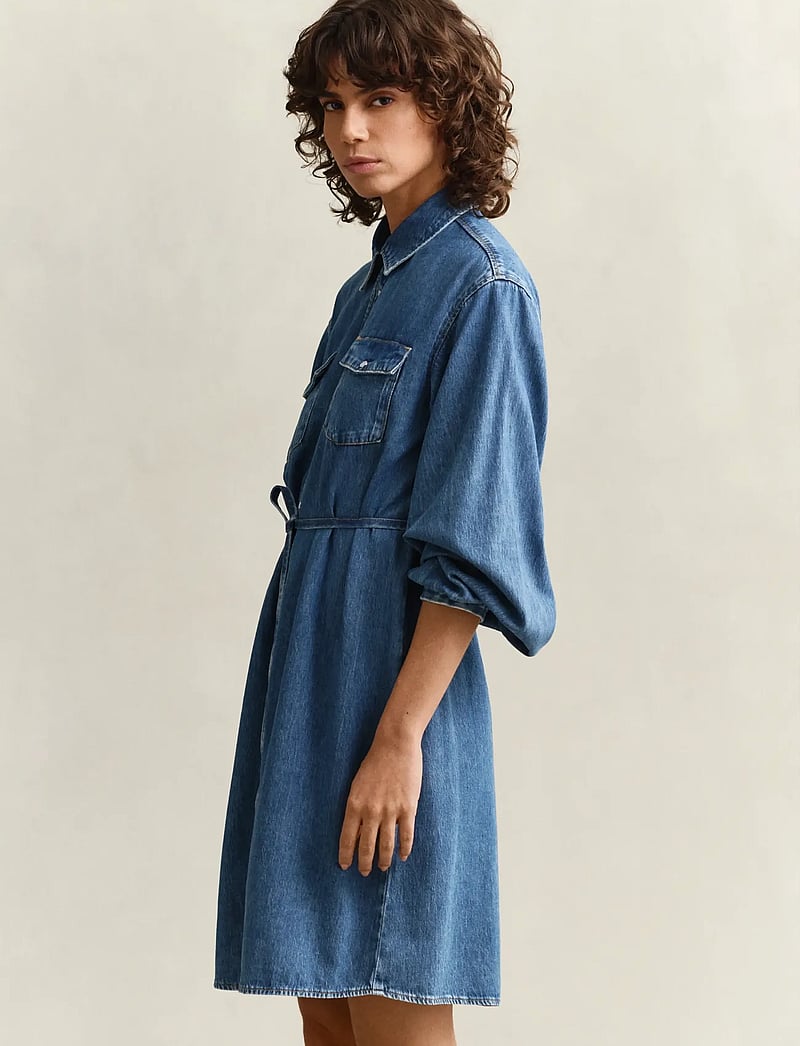 GANT - DENIM VOLUME SLEEVE SHIRT DRESS - hemdkleider - mid blue archive - 3