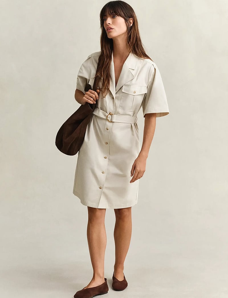 GANT - UTILITY BELTED SS DRESS - skjortekjoler - faded beige - 4