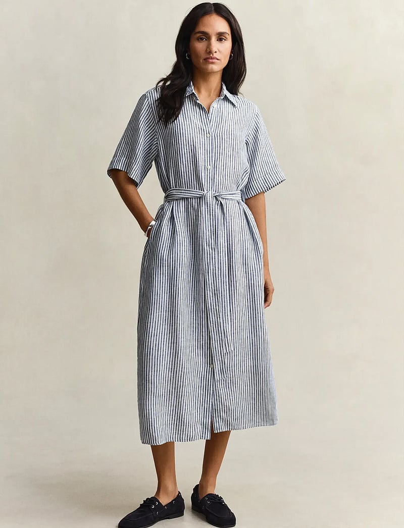 GANT - STRIPED LINEN SS SHIRT DRESS - suvekleidid - evening blue - 0