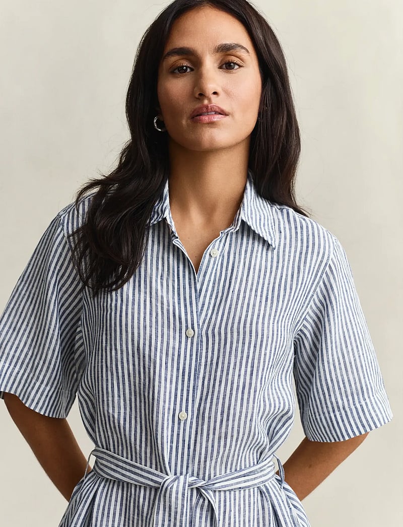 GANT - STRIPED LINEN SS SHIRT DRESS - suvekleidid - evening blue - 3