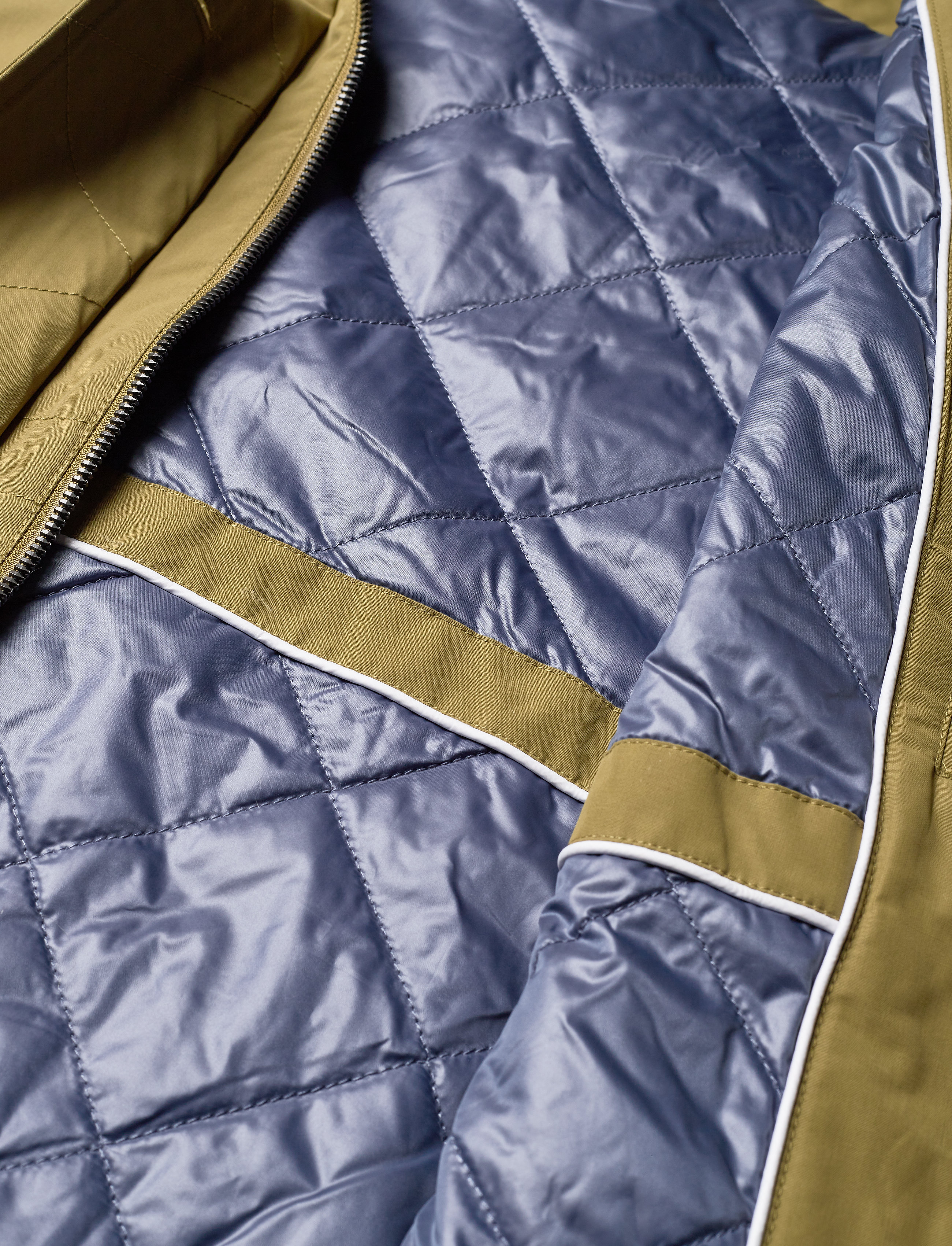 GANT - D1. WEEKEND OVERSIZED PARKA - olive green - 4