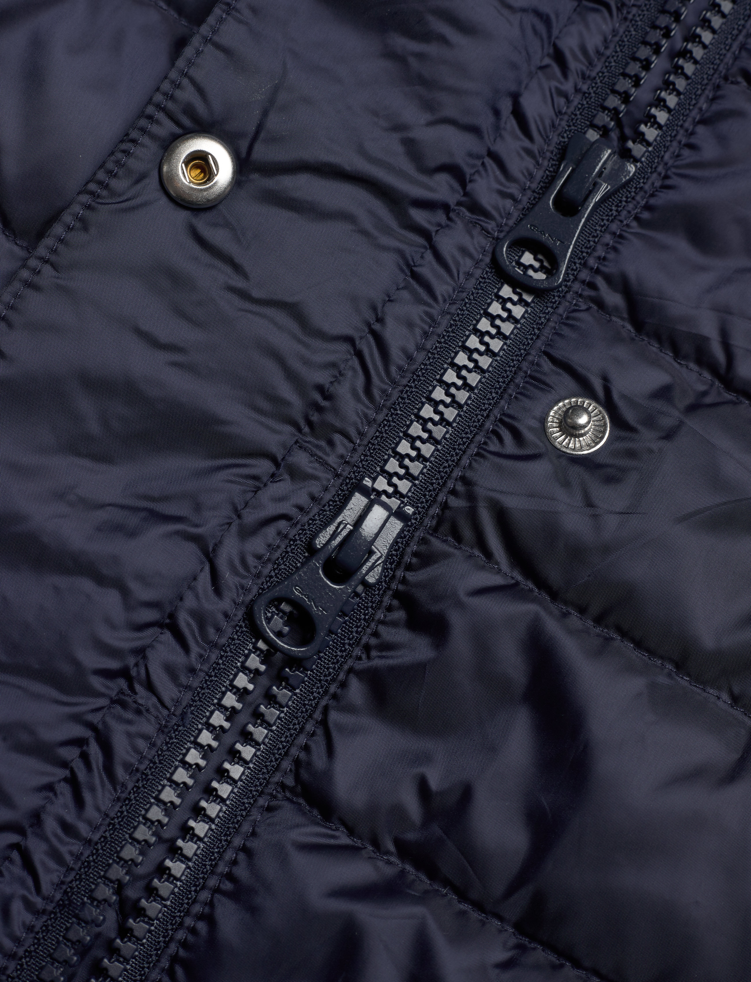 GANT - LIGHT DOWN GILET - evening blue - 4