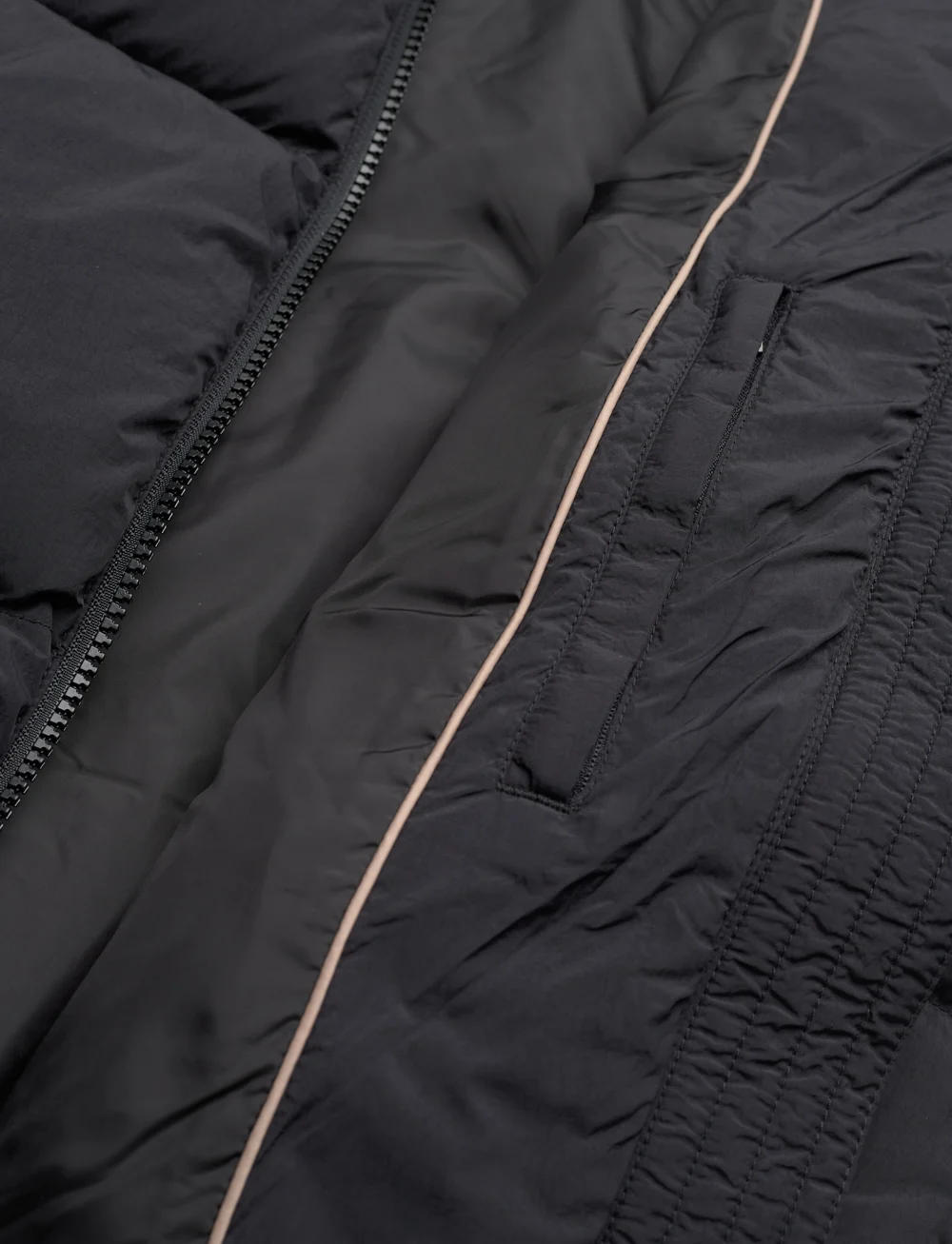 GANT - SHORT DOWN JACKET - dunjakker - ebony black - 4