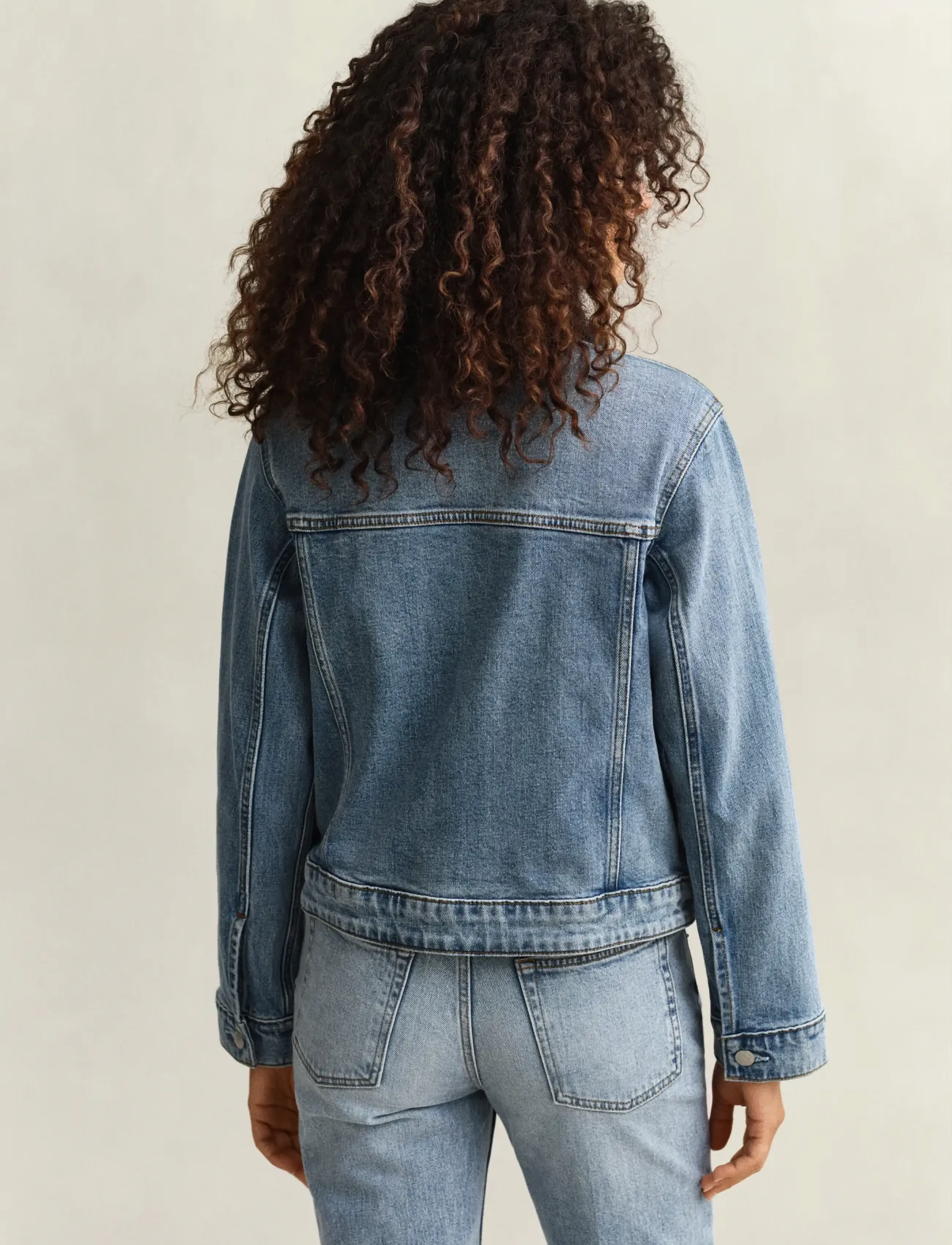 Gant - DENIM TRUCKER JACKET - semi light blue broken in - 2