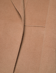 GANT - HANDSTITCHED BELTED COAT - winter coats - warm khaki - 4