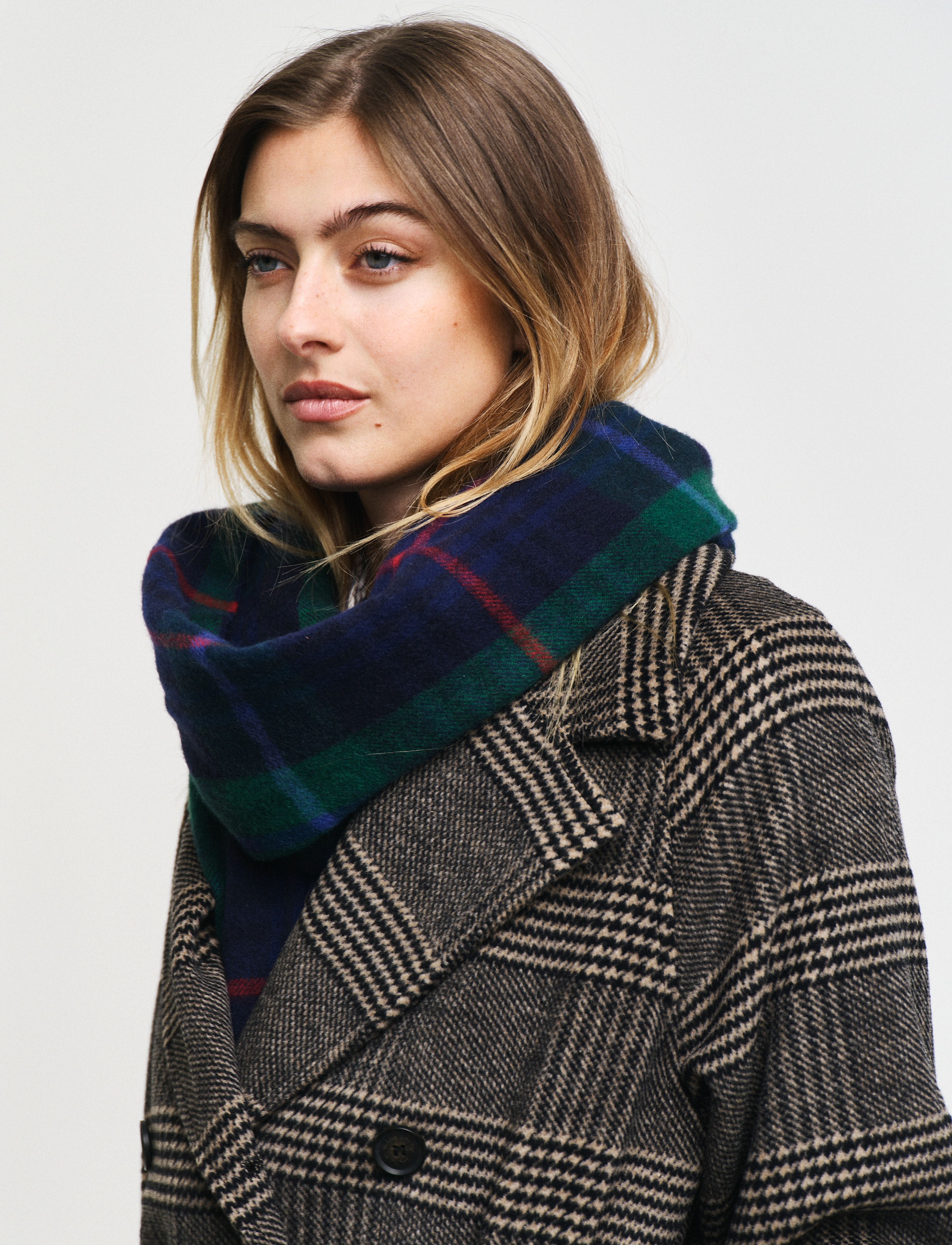 GANT - LARGE CHECKED WOOL TRENCH COAT - black - 5
