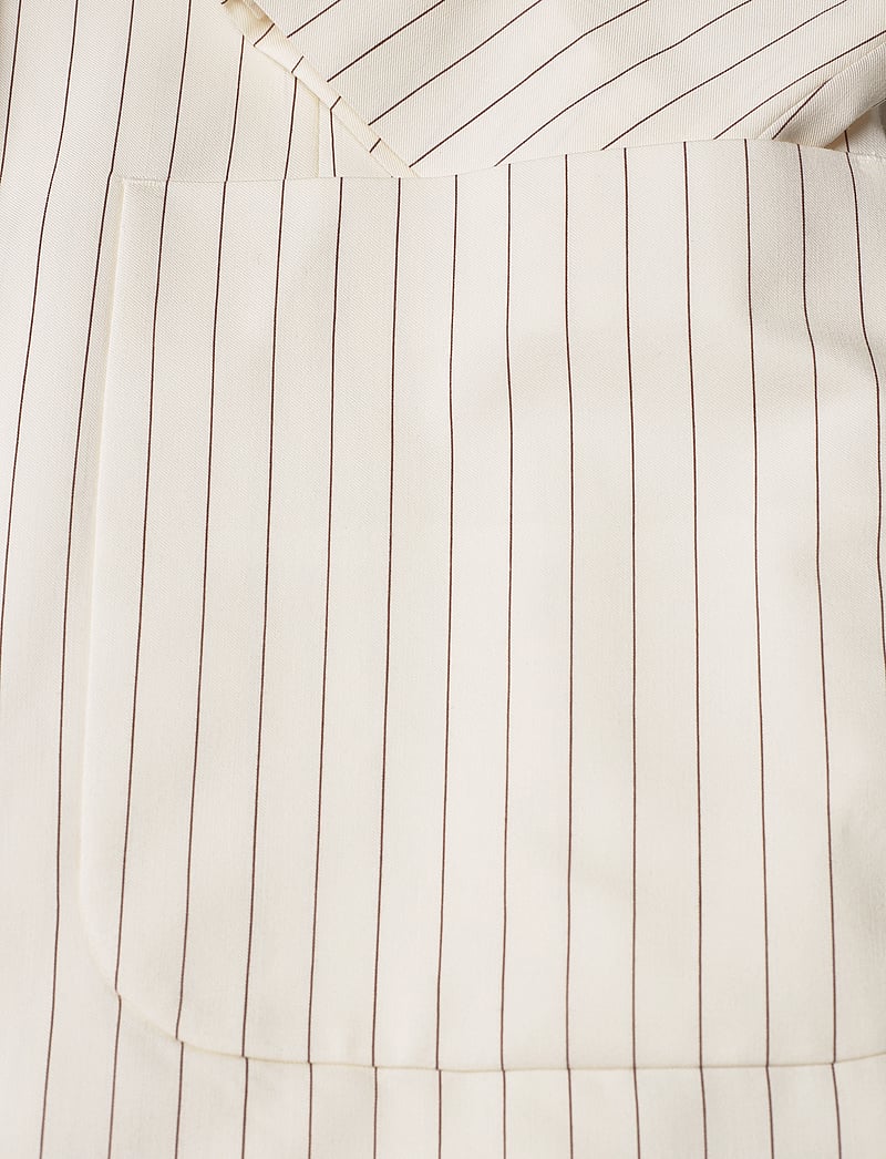 GANT - D2. PINSTRIPE BELTED BLAZER - blazere med bælte - linen - 3