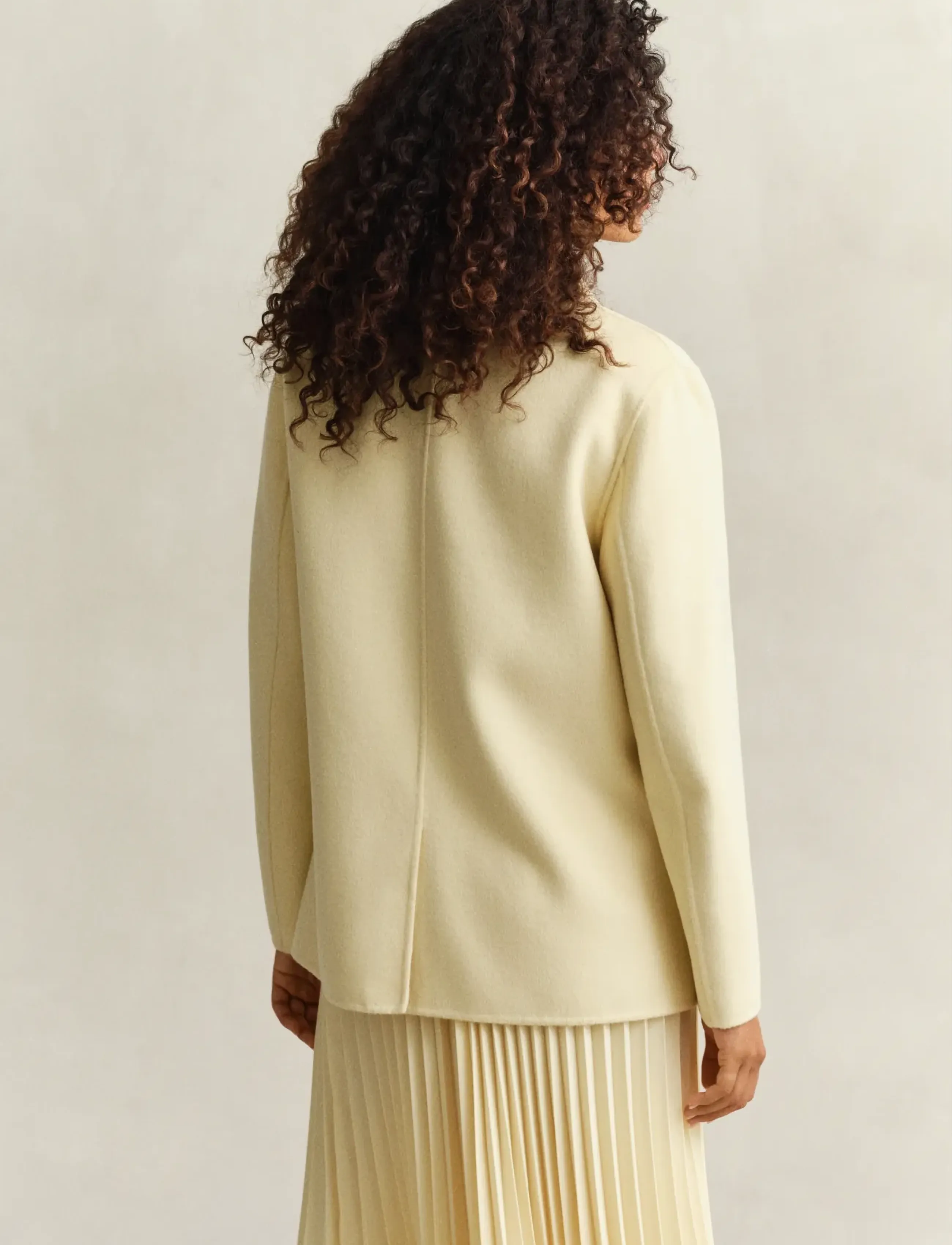 Gant - HANDSTITCHED CLUB BLAZER - dobbeltradede blazere - vanilla yellow - 2