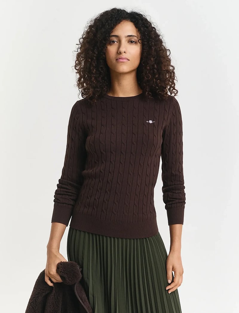 Gant - Classic Cable Knit Sweater - pullover - deep brown - 0