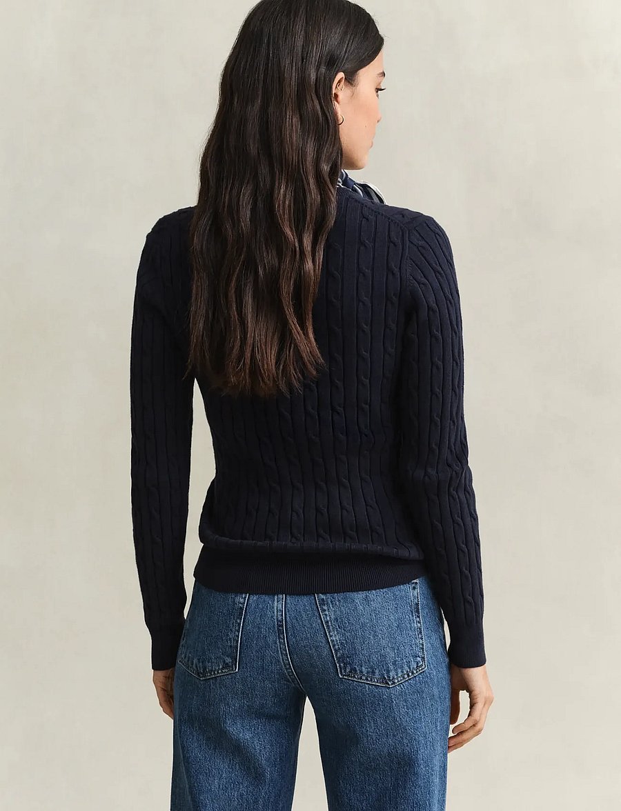 Gant - Classic Cable Knit Sweater - stickade tröjor - evening blue - 2
